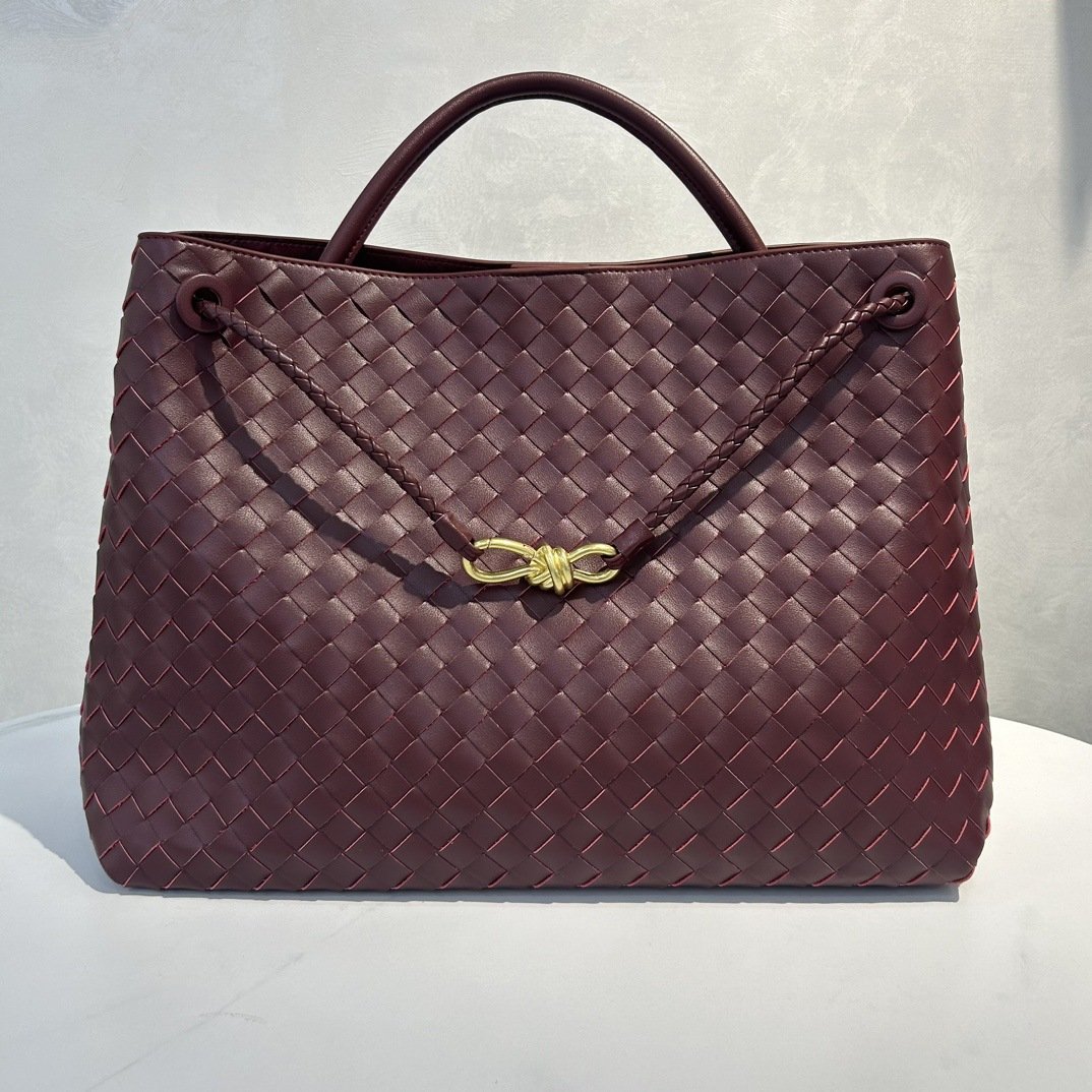 Fashion Genuine Leather Handwoven Large Capacity Tote Bag with Single Shoulder and Crossbody Strap - Image 10