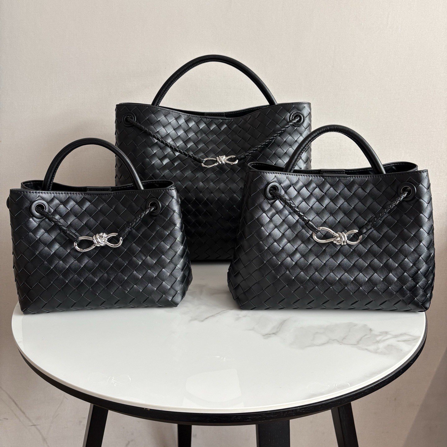 Fashion Genuine Leather Handwoven Large Capacity Tote Bag with Single Shoulder and Crossbody Strap - Image 16